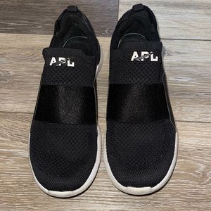 APL Techloom Shoes